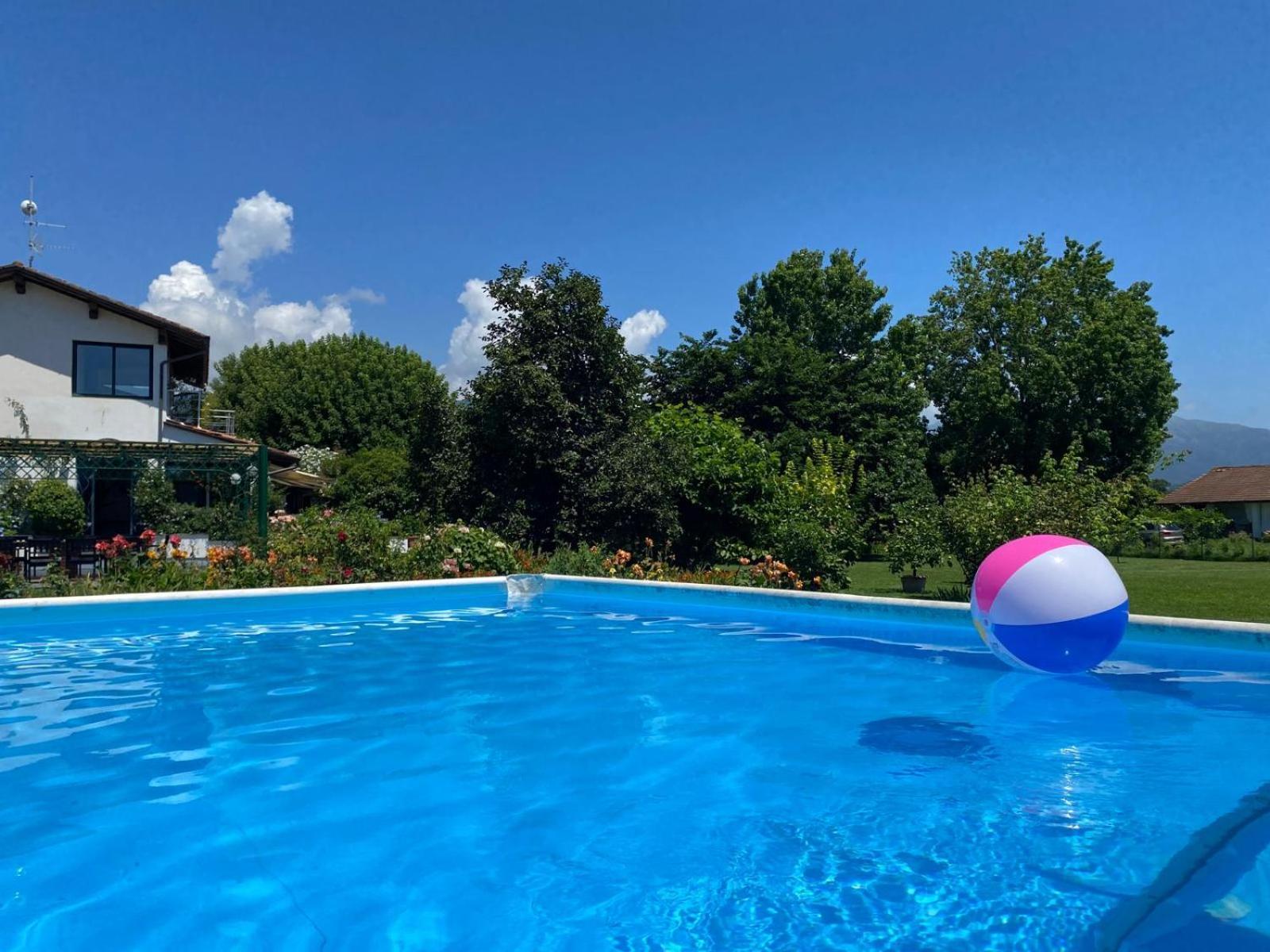 Versilia - Pietrasanta - Le Colmate Guesthouse Tonfano Buitenkant foto