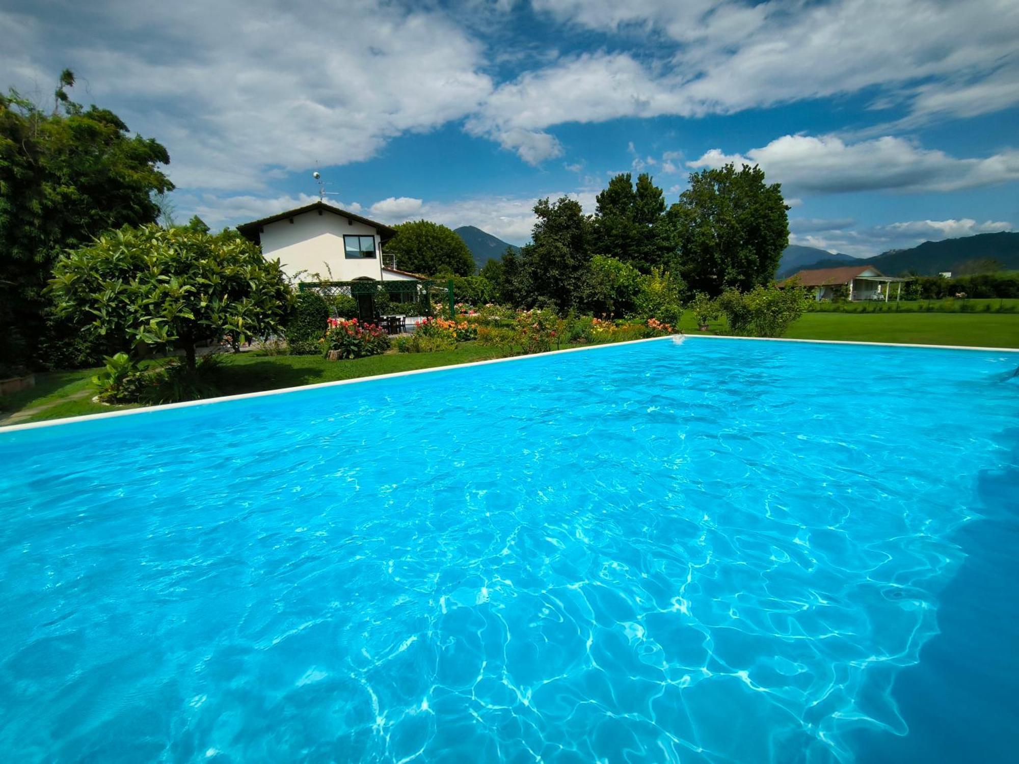 Versilia - Pietrasanta - Le Colmate Guesthouse Tonfano Buitenkant foto