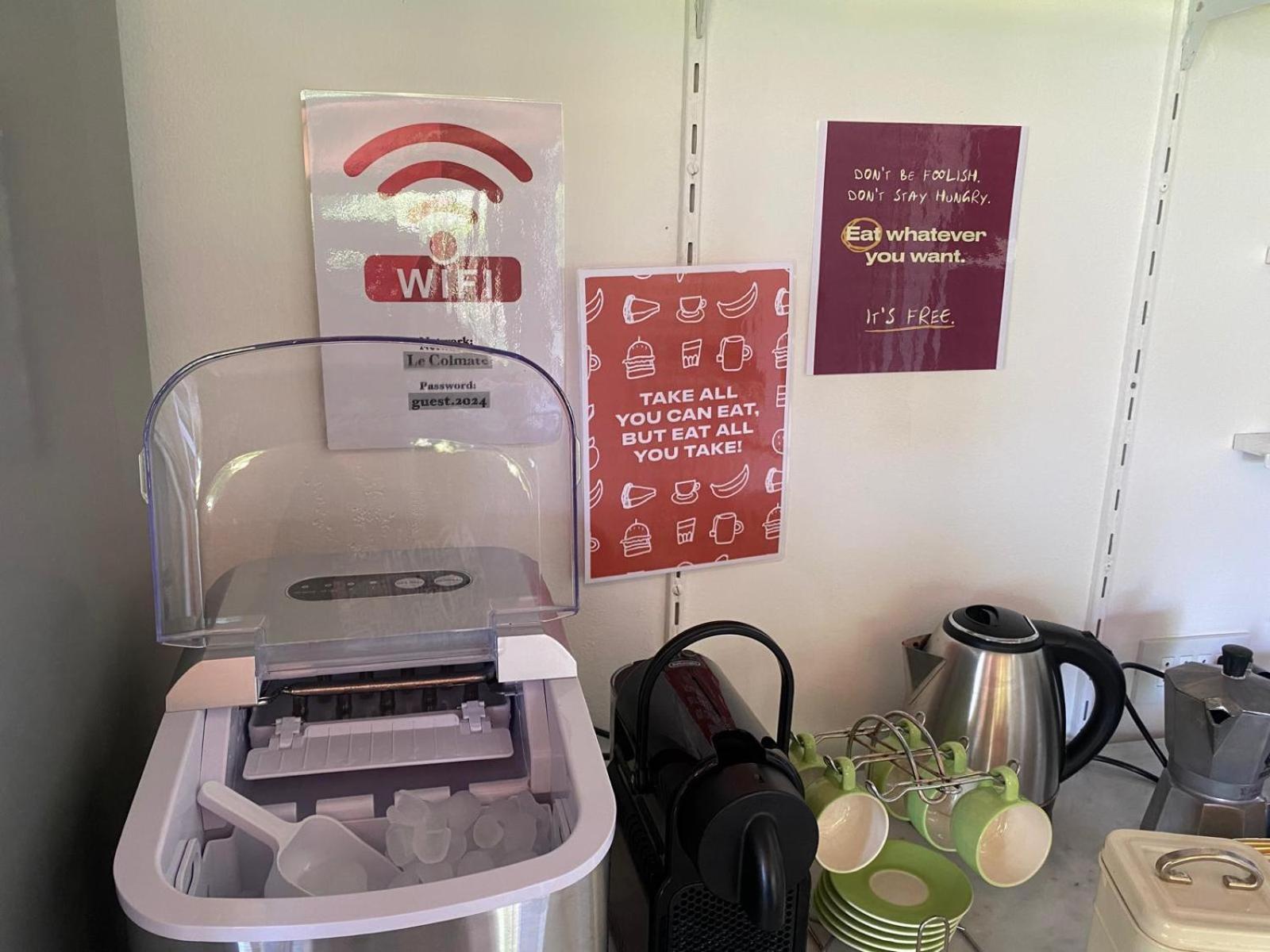Versilia - Pietrasanta - Le Colmate Guesthouse Tonfano Buitenkant foto