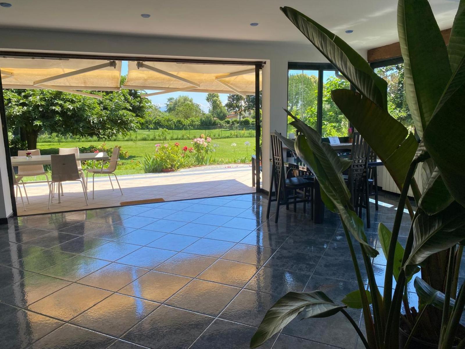 Versilia - Pietrasanta - Le Colmate Guesthouse Tonfano Buitenkant foto